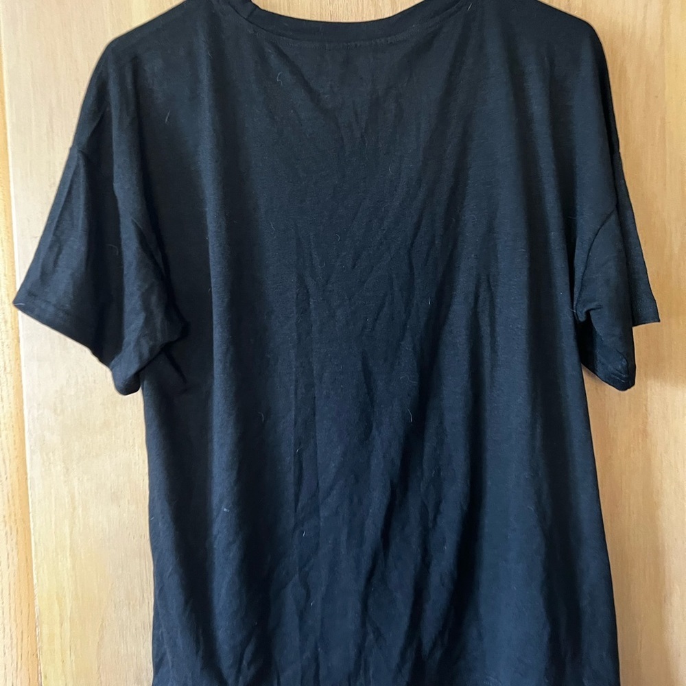 Pretty Garden Black Tshirt size Medium - Picture 5 of 5